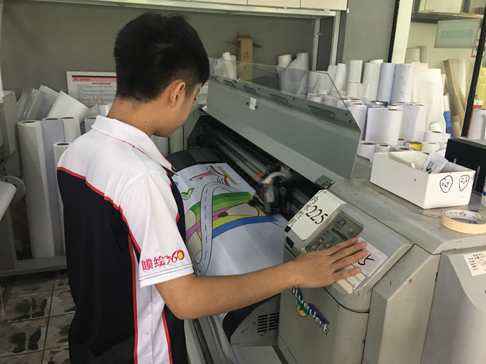 車身廣告制作流程