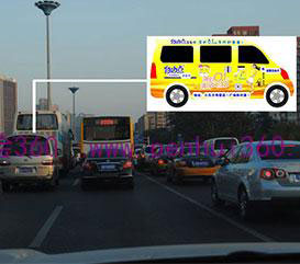 雙節(jié)日假期看到深圳車身廣告商機了嗎?