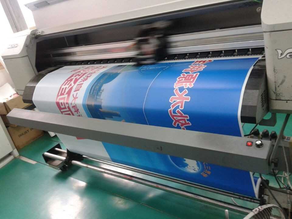 噴繪360公司在競爭激烈廣告行業(yè)中蓬勃發(fā)展