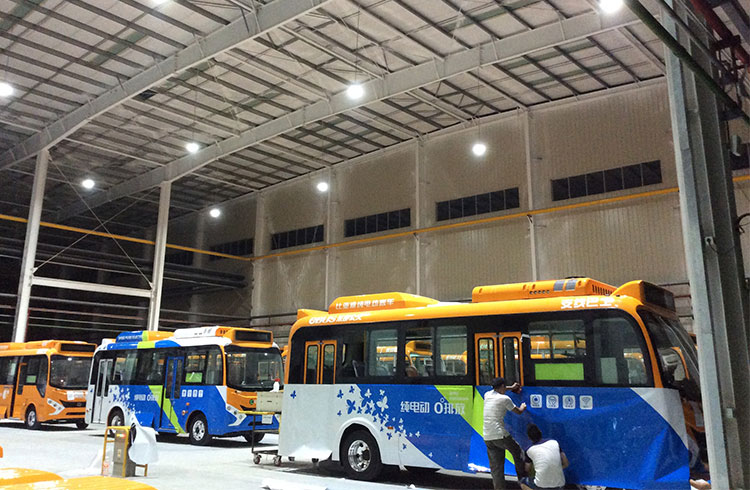 純電動車身廣告