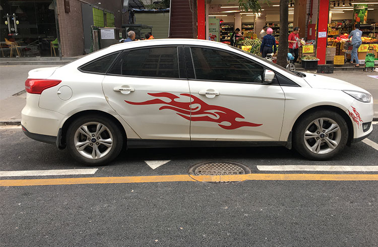 車貼