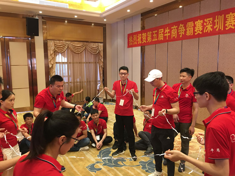 噴繪360團隊參賽第五屆中國電子商務牛商爭霸賽深圳賽區(qū)